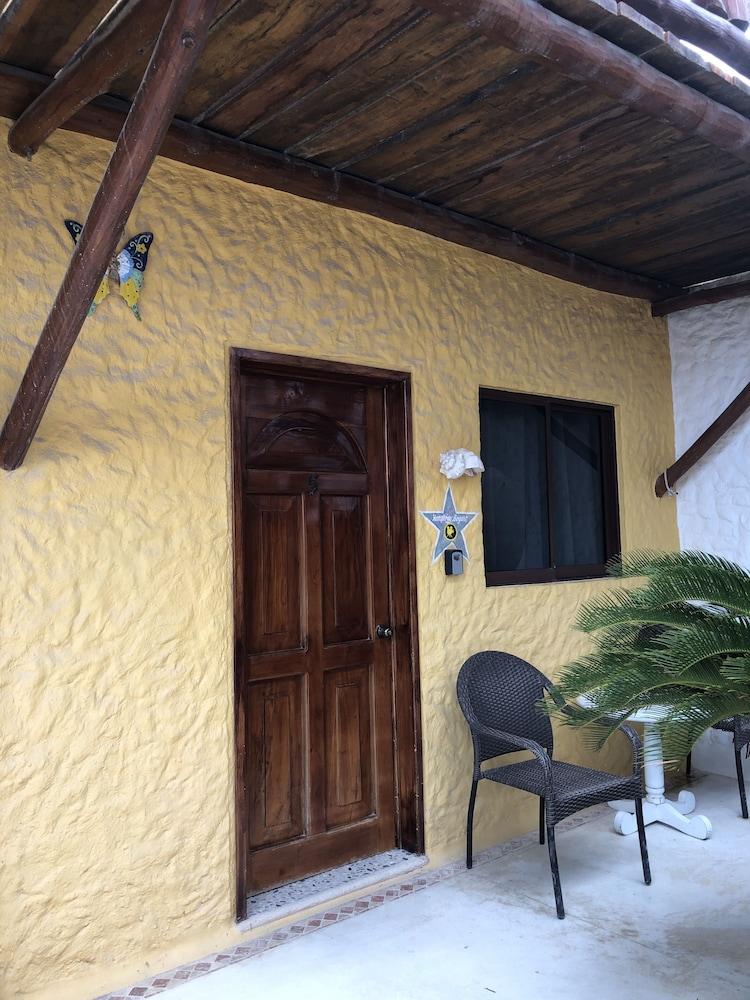 Hotel Casa Lupita Isla Holbox Exterior photo