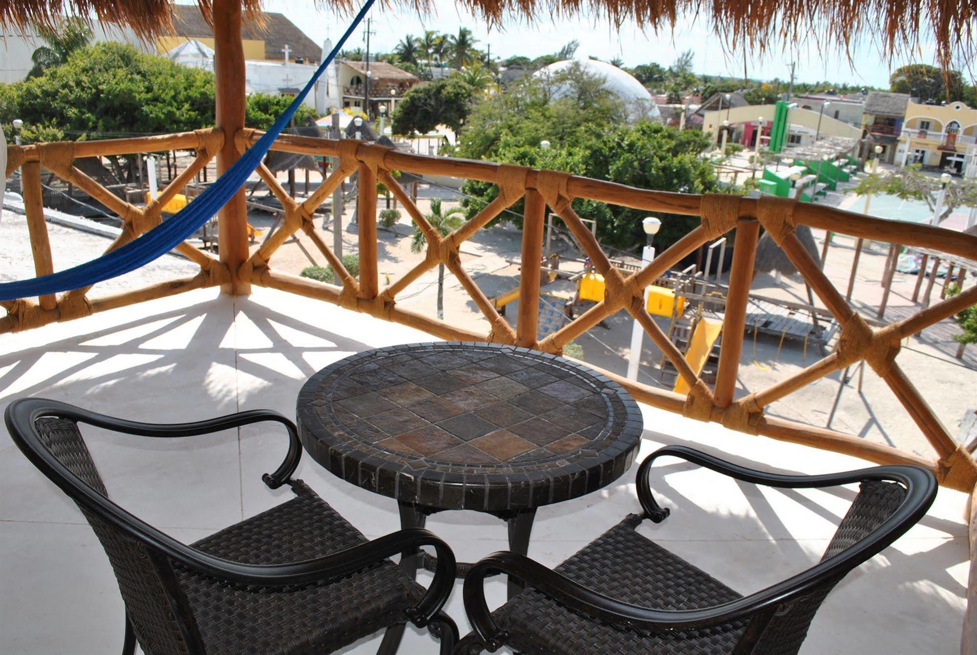 Hotel Casa Lupita Isla Holbox Exterior photo