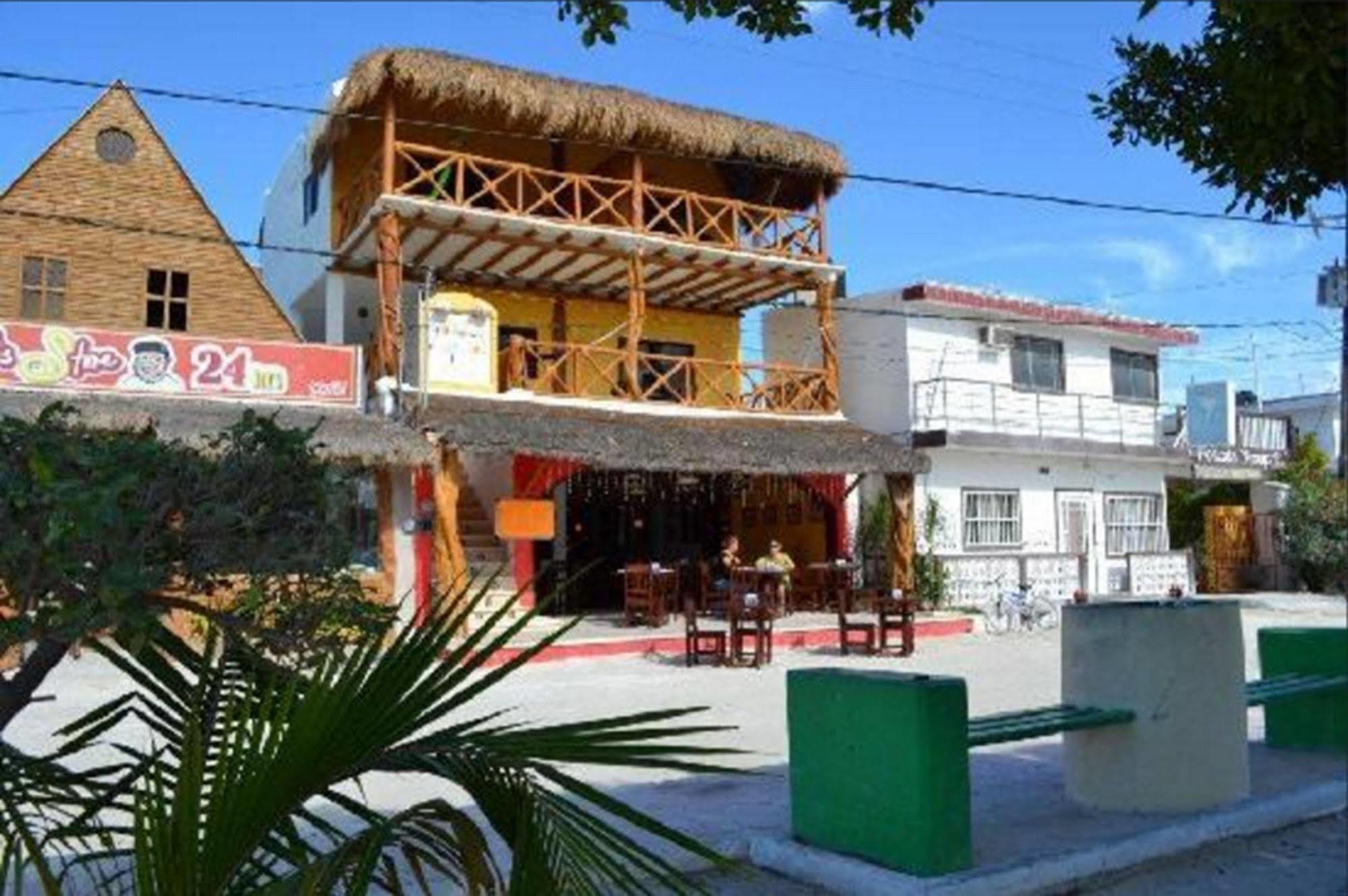 Hotel Casa Lupita Isla Holbox Exterior photo